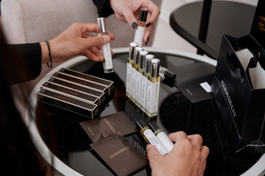 nước hoa CoDeDeCo - làn gió mới của sự tinh tế